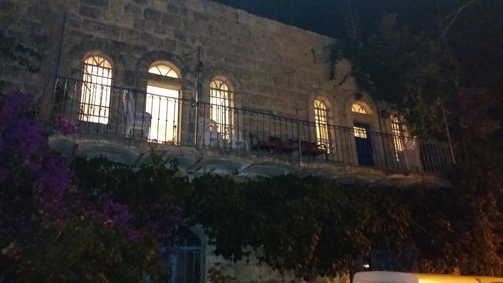 Rosary Sister Guest House Ein Karem Jerusalem Exterior photo